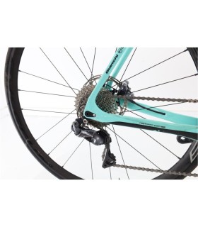 Bianchi Infinito CV carbonio Di2 11V