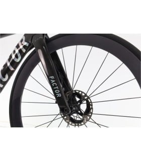 Factor Ostro VAM Carbonio Di2 12V