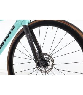 Bianchi Oltre XR3 Carbonio Di2 11V