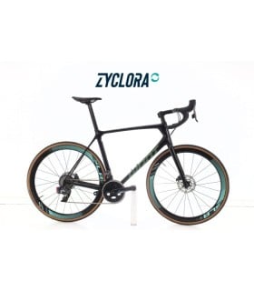 Giant TCR Carbonio AXS 12V