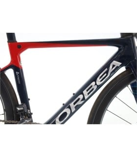 Orbea Orca OMX Carbonio Di2 11V